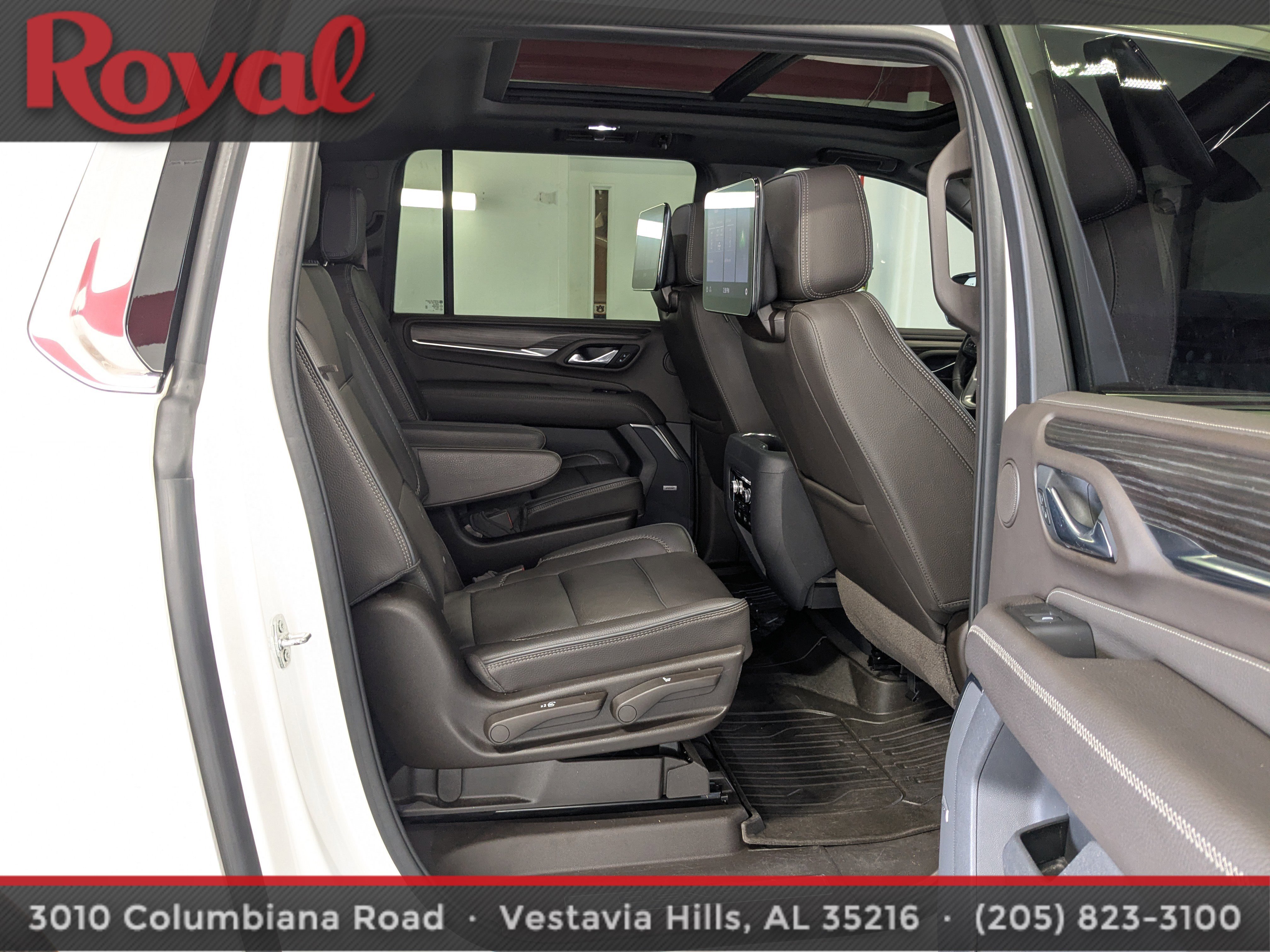Used 2021 GMC Yukon XL Denali w/ Denali Ultimate Package image 9