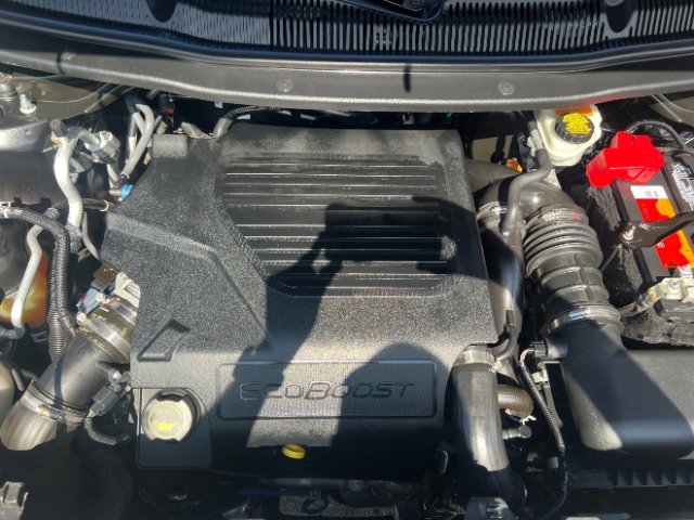 Used 2018 Ford Explorer Platinum image 12