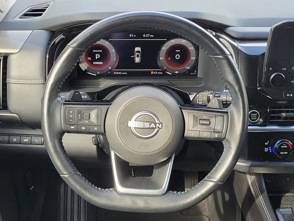 Certified 2023 Nissan Pathfinder Platinum w/ Lighting Package (N93) FWD image 24