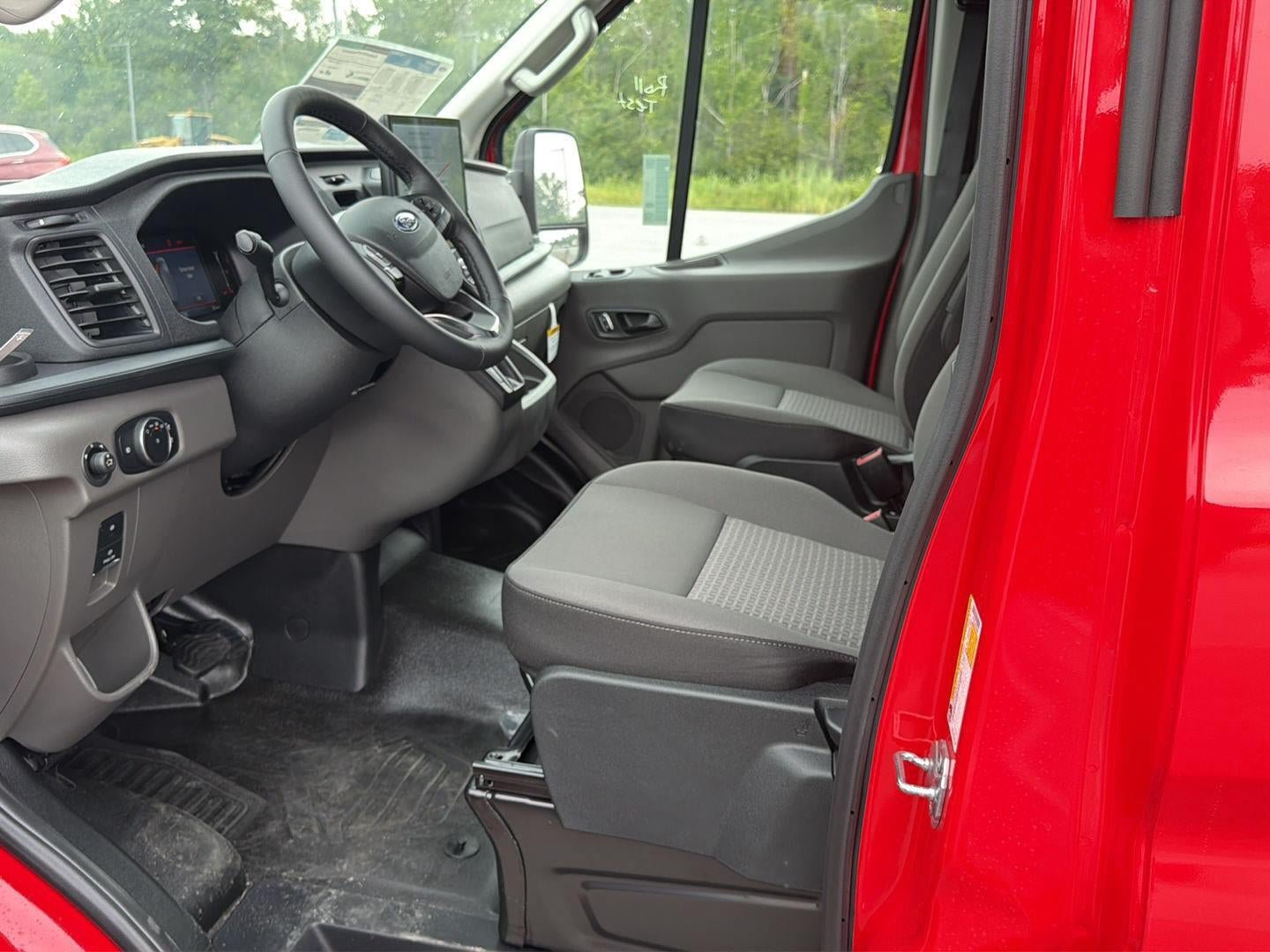 New 2026 Ford Transit 150 148 Medium Roof AWD w/ Load Area Protection Package image 10