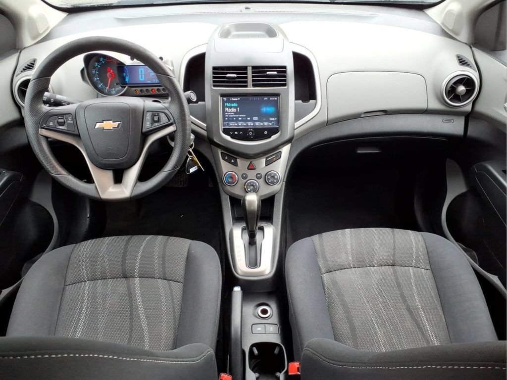 Used 2016 Chevrolet Sonic LT FWD image 17