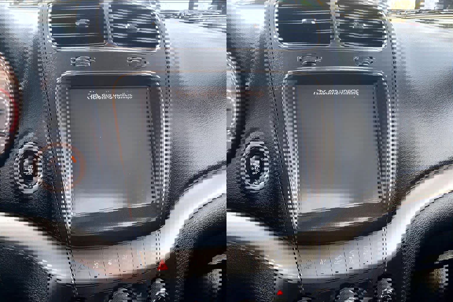 Used 2019 Dodge Journey Crossroad image 26