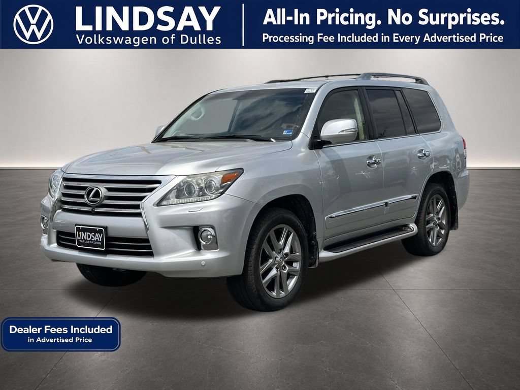 Used 2013 Lexus LX 570 4WD w/ Luxury Pkg image 4