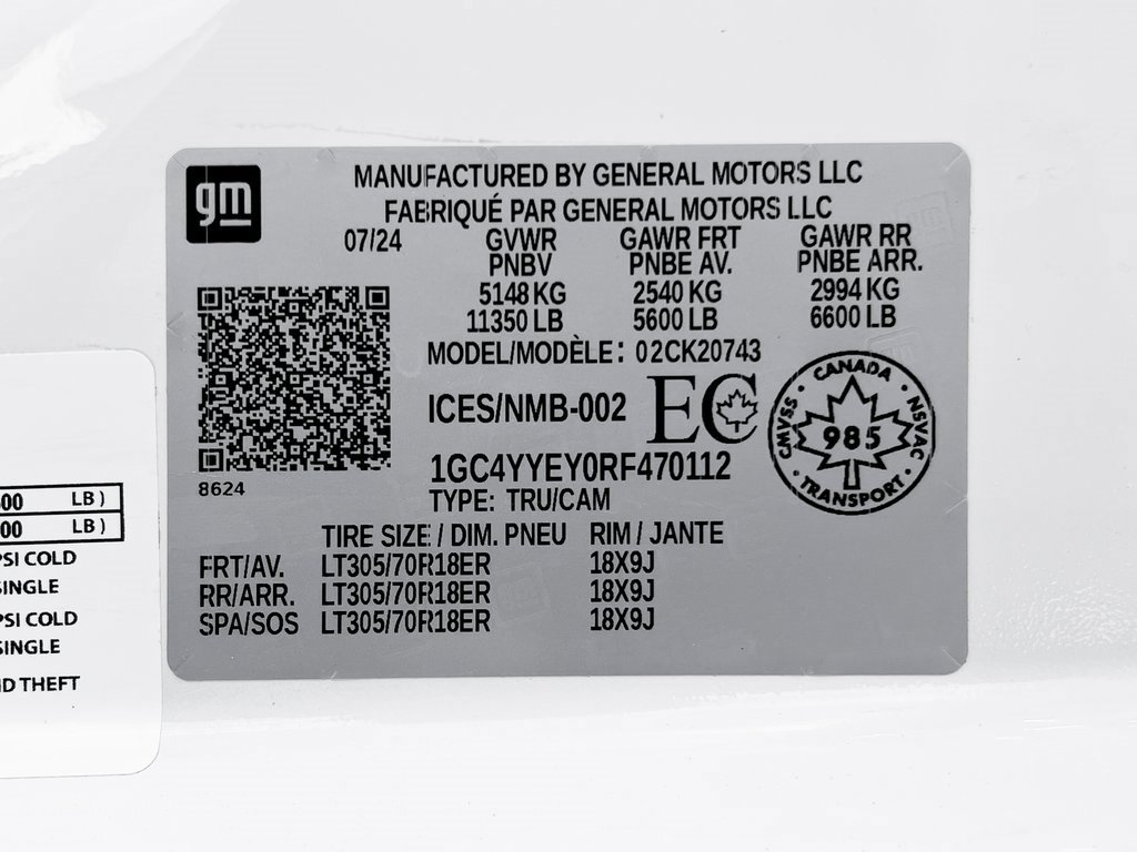 Used 2024 Chevrolet Silverado 2500 ZR2 w/ Technology Package image 29