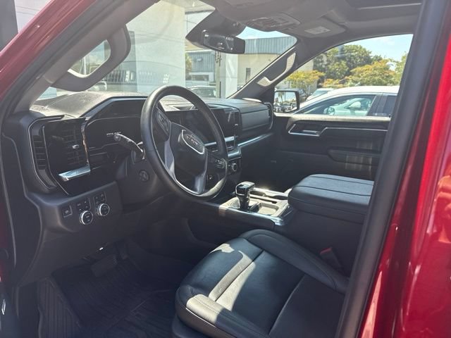 Used 2024 GMC Sierra 1500 SLT w/ SLT Premium Plus Package AWD/4WD image 9