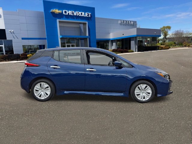 Used 2025 Nissan Leaf S FWD image 25