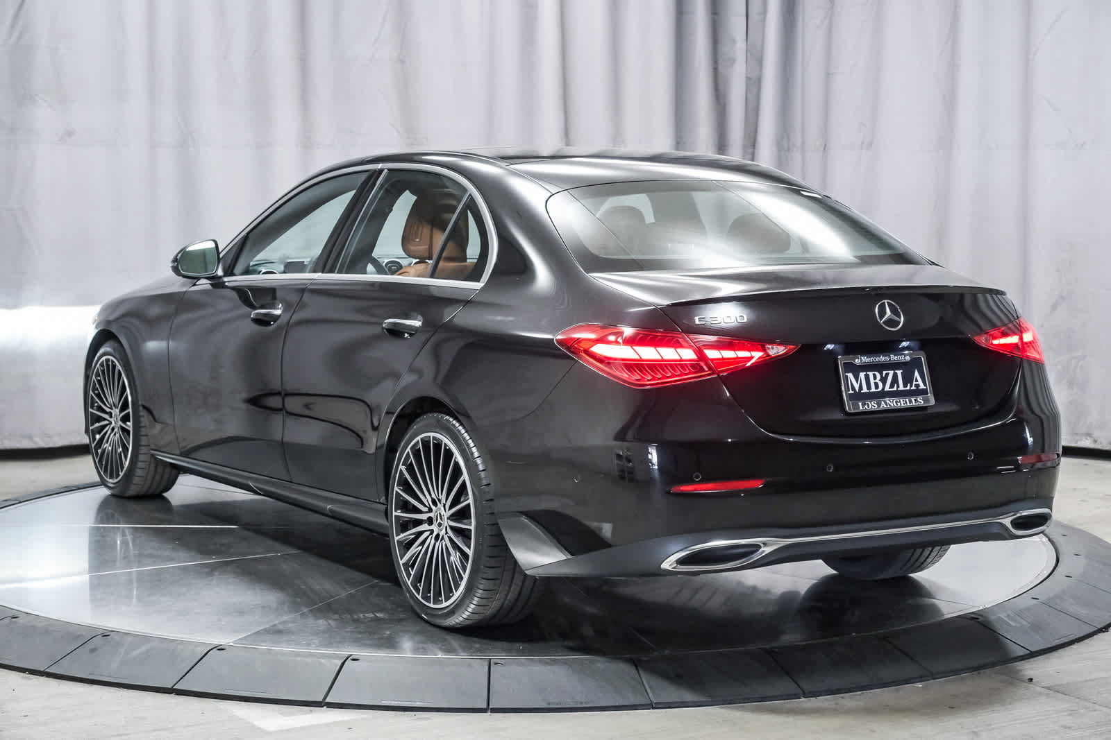 Used 2026 Mercedes-Benz C 300 Sedan image 2