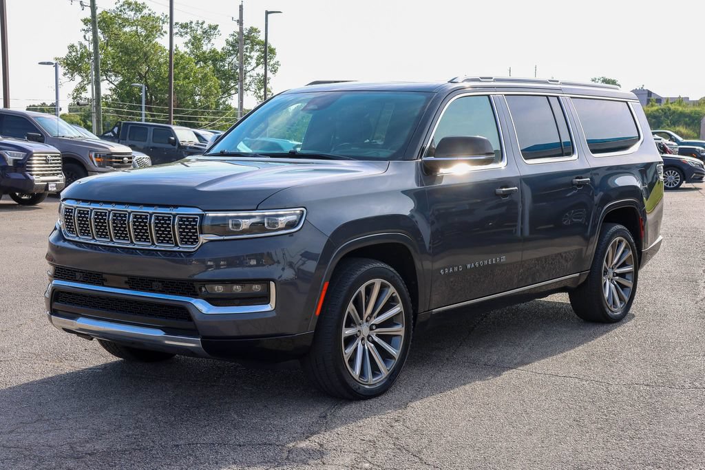 Used 2023 Jeep Grand Wagoneer L Series II AWD/4WD image 6