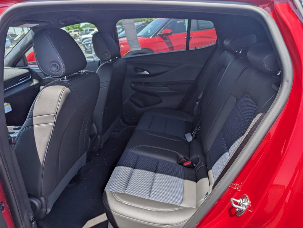 New 2026 Buick Envista Sport Touring w/ Convenience II Package FWD image 9
