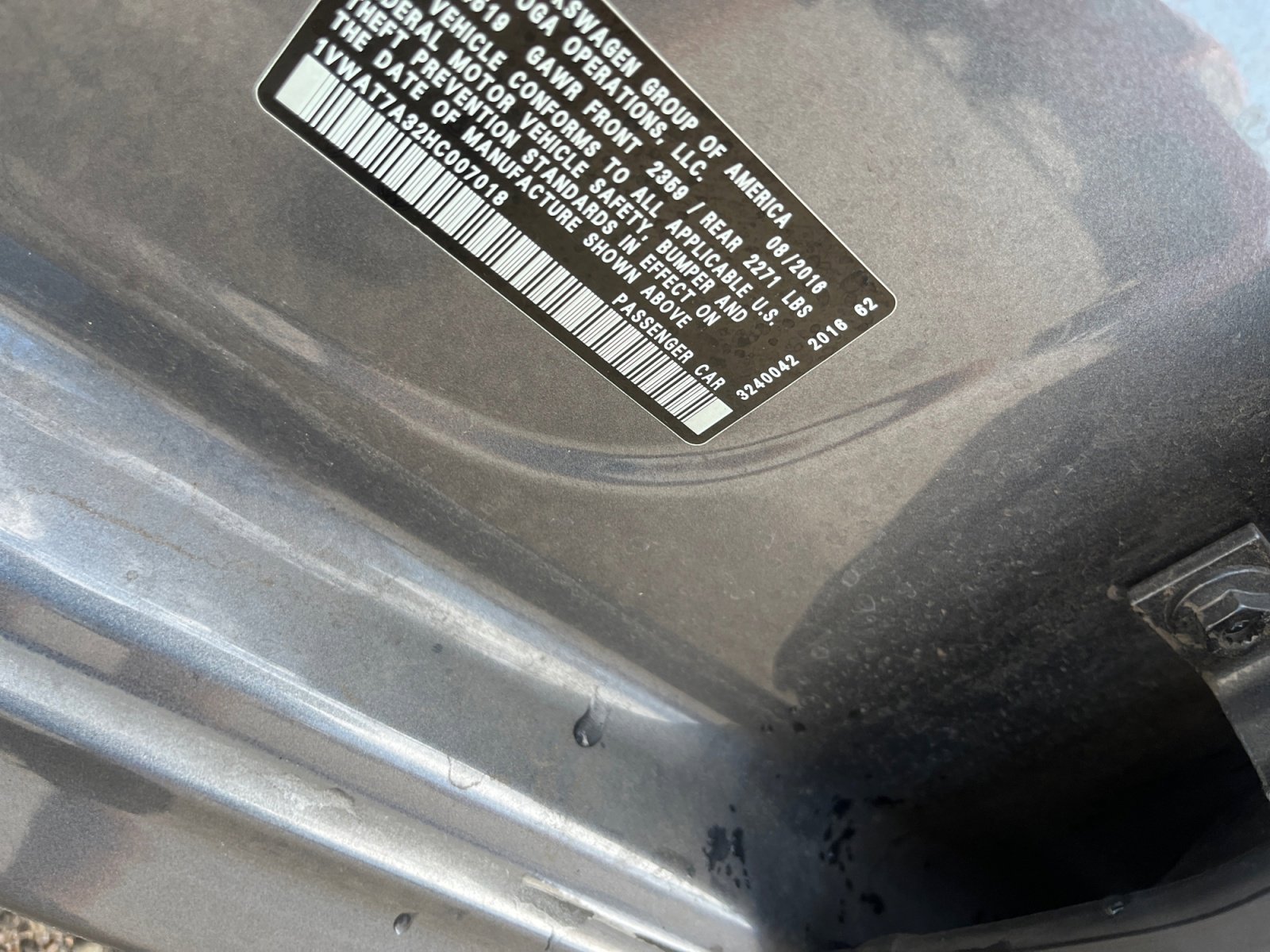 Used 2017 Volkswagen Passat 1.8T S image 26