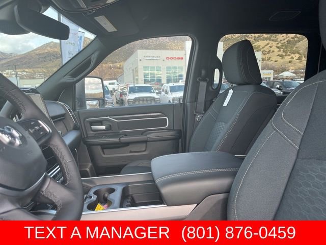 New 2026 RAM 2500 Big Horn AWD/4WD image 17