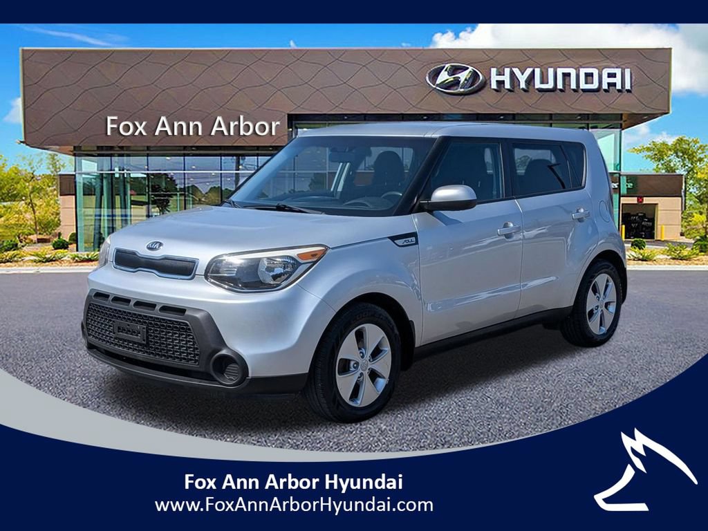 Used 2015 Kia Soul FWD image 1