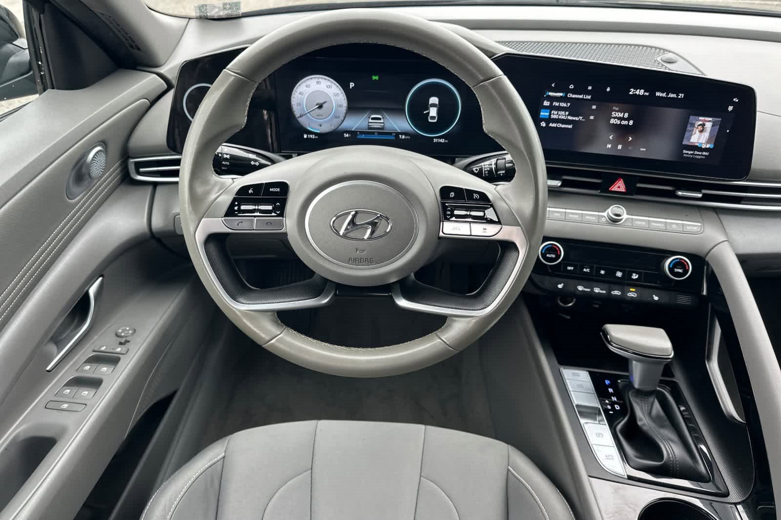 Used 2023 Hyundai Elantra SEL w/ Convenience Package image 15