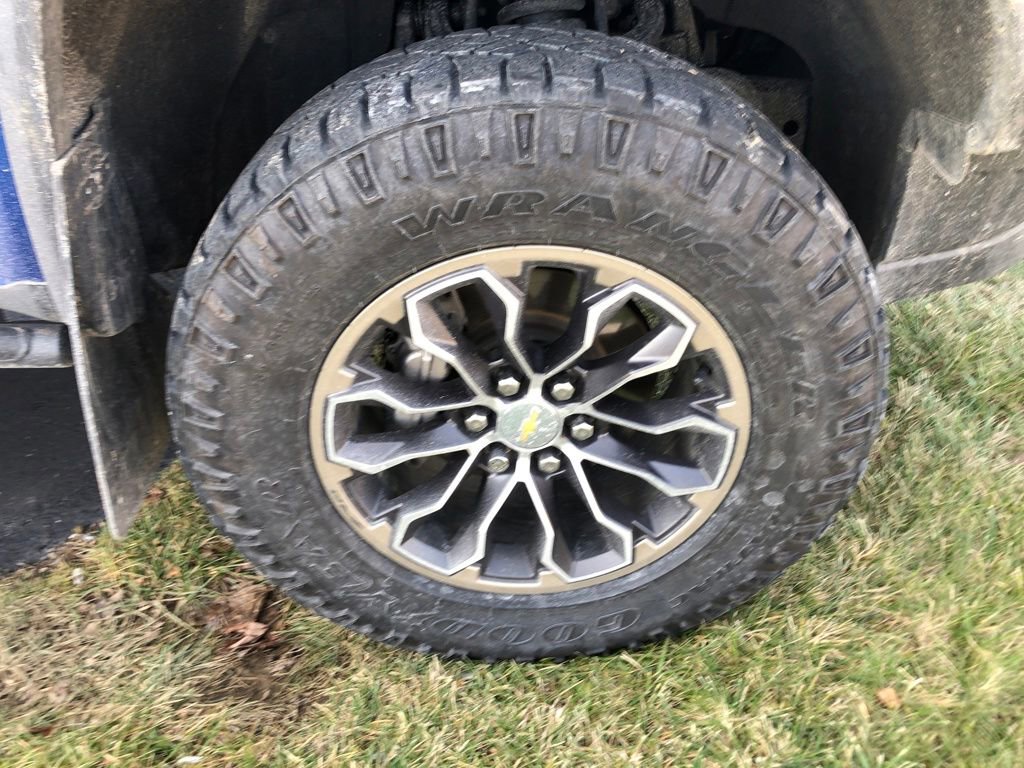 Used 2018 Chevrolet Colorado ZR2 image 30