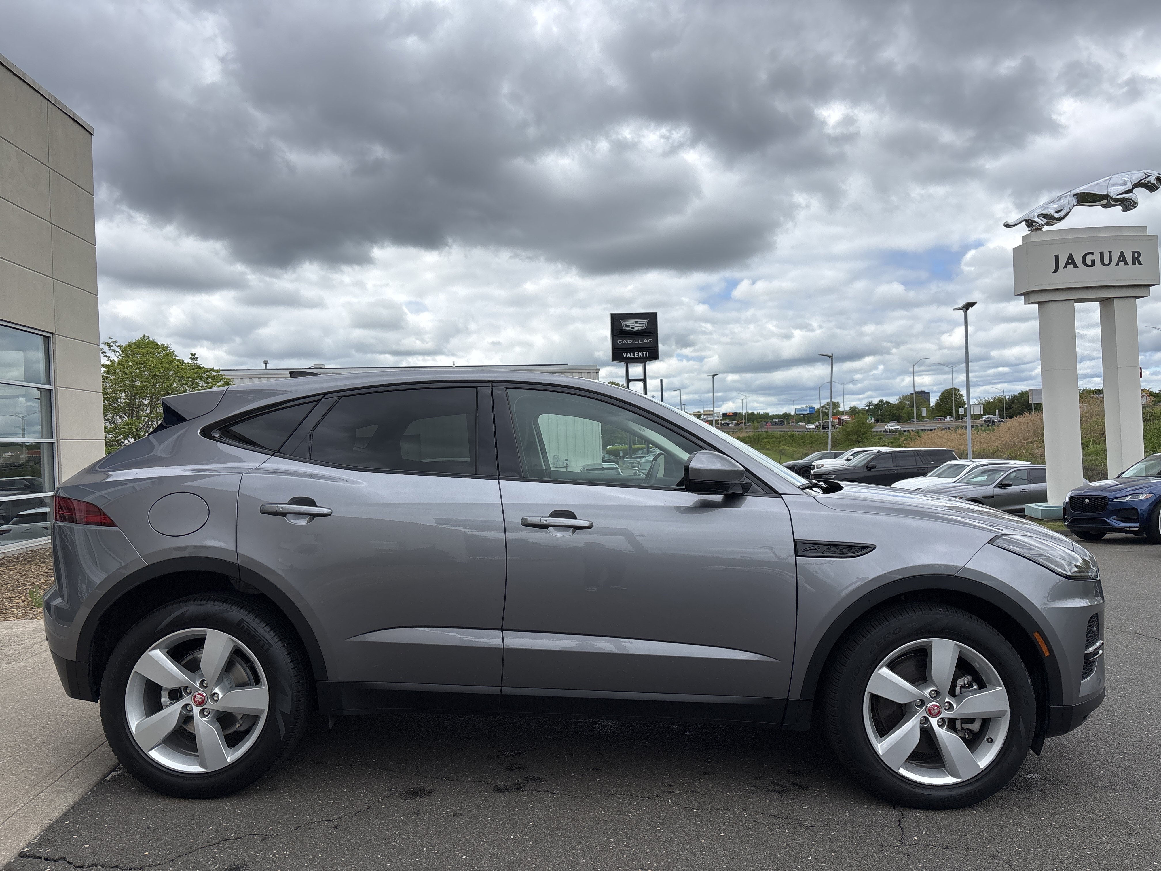 Certified 2023 Jaguar E-PACE SE AWD/4WD image 3