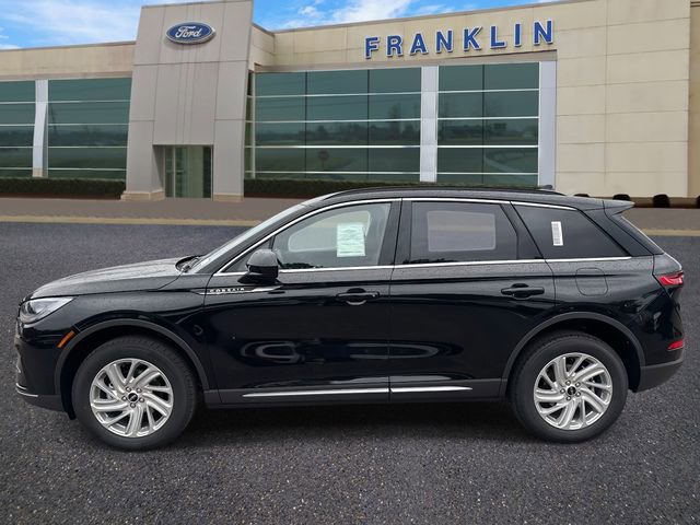 New 2026 Lincoln Corsair Premiere image 4