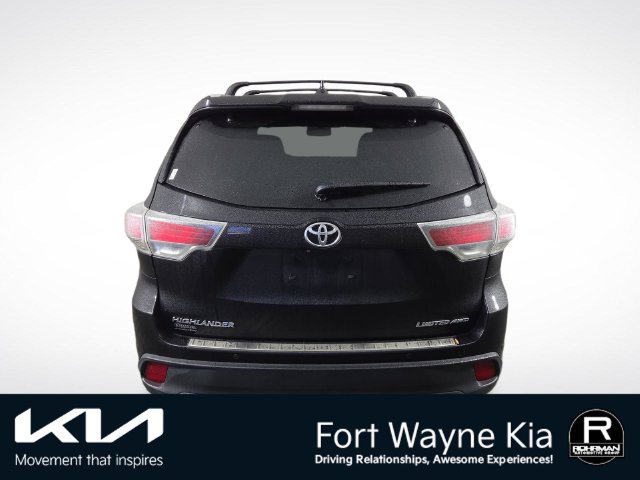 Used 2016 Toyota Highlander Limited AWD/4WD image 8