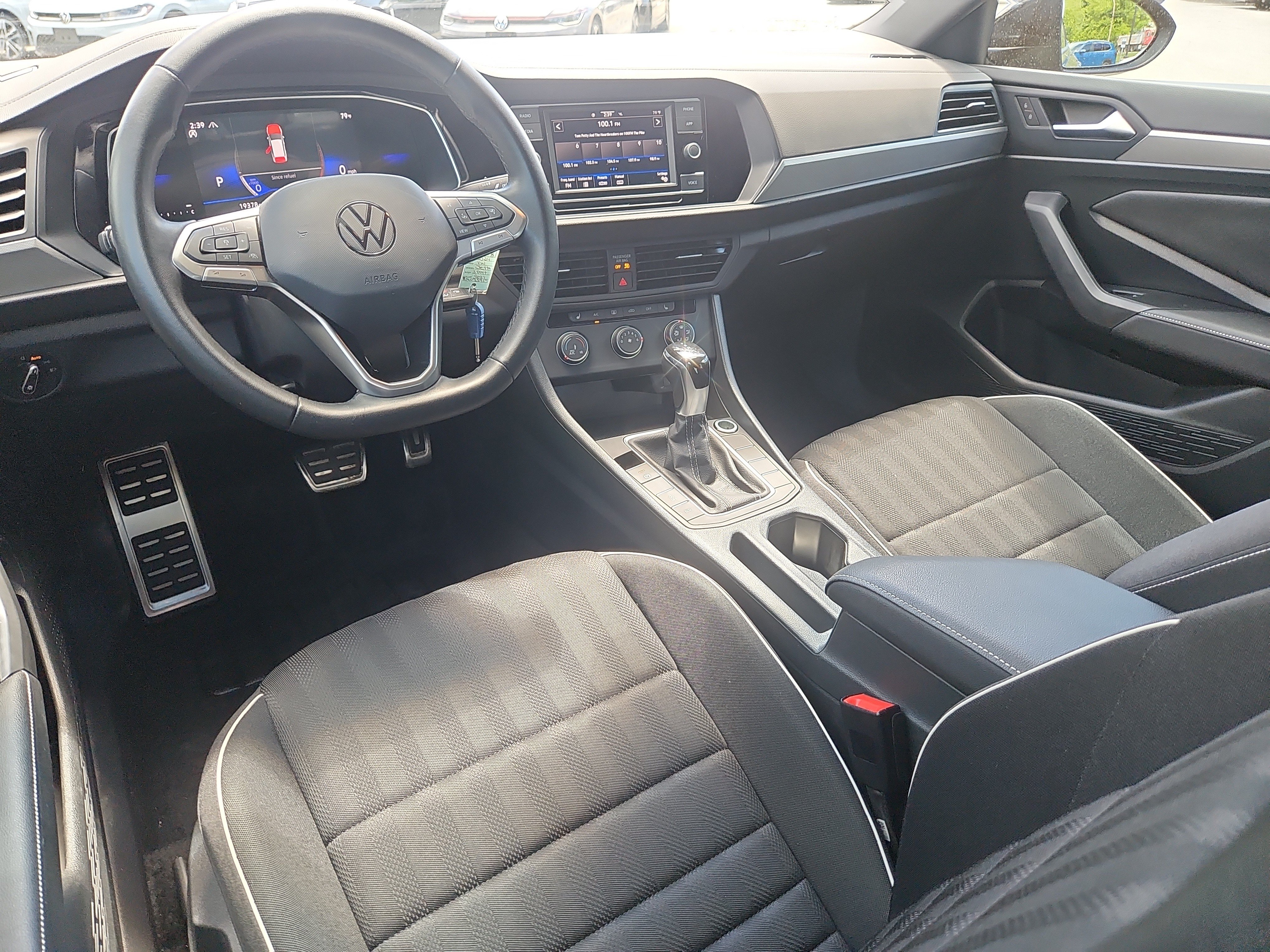 Certified 2024 Volkswagen Jetta Sport FWD image 26