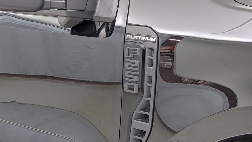 Certified 2025 Ford F250 Platinum AWD/4WD image 45