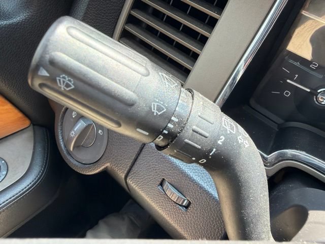Used 2011 Lincoln Navigator 4WD w/ 101A Rapid Spec Order Code image 49