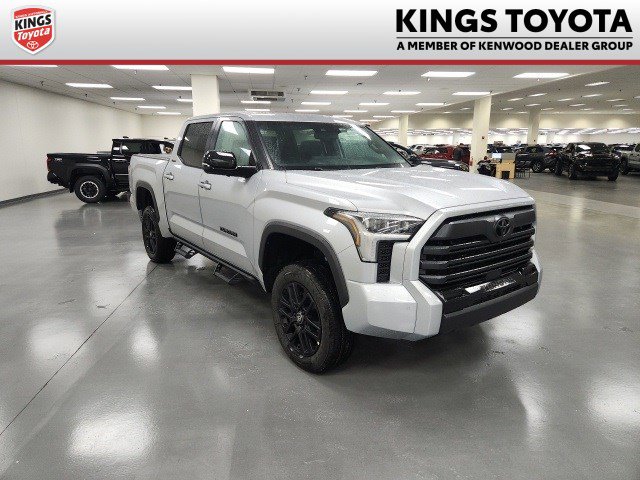 New 2026 Toyota Tundra Limited video 1