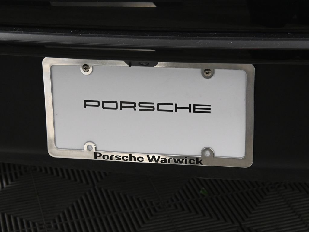 Used 2024 Porsche Macan GTS AWD/4WD image 14