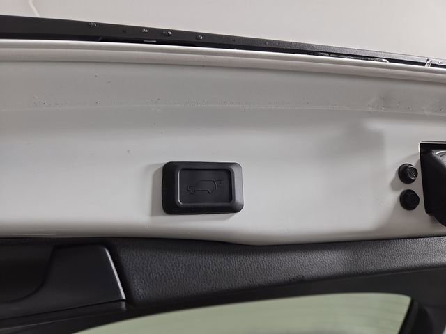 New 2025 Toyota RAV4 XLE image 35