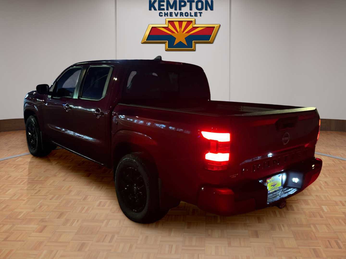 Used 2024 Nissan Frontier SL w/ Technology Package image 4