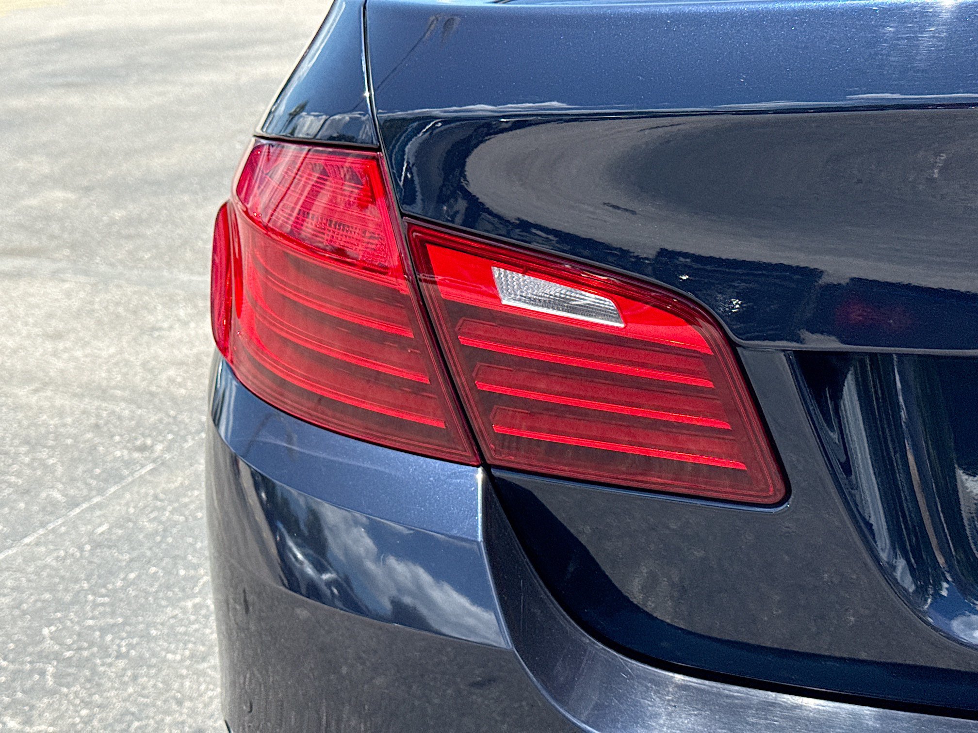 Used 2016 BMW 528i Sedan RWD image 10
