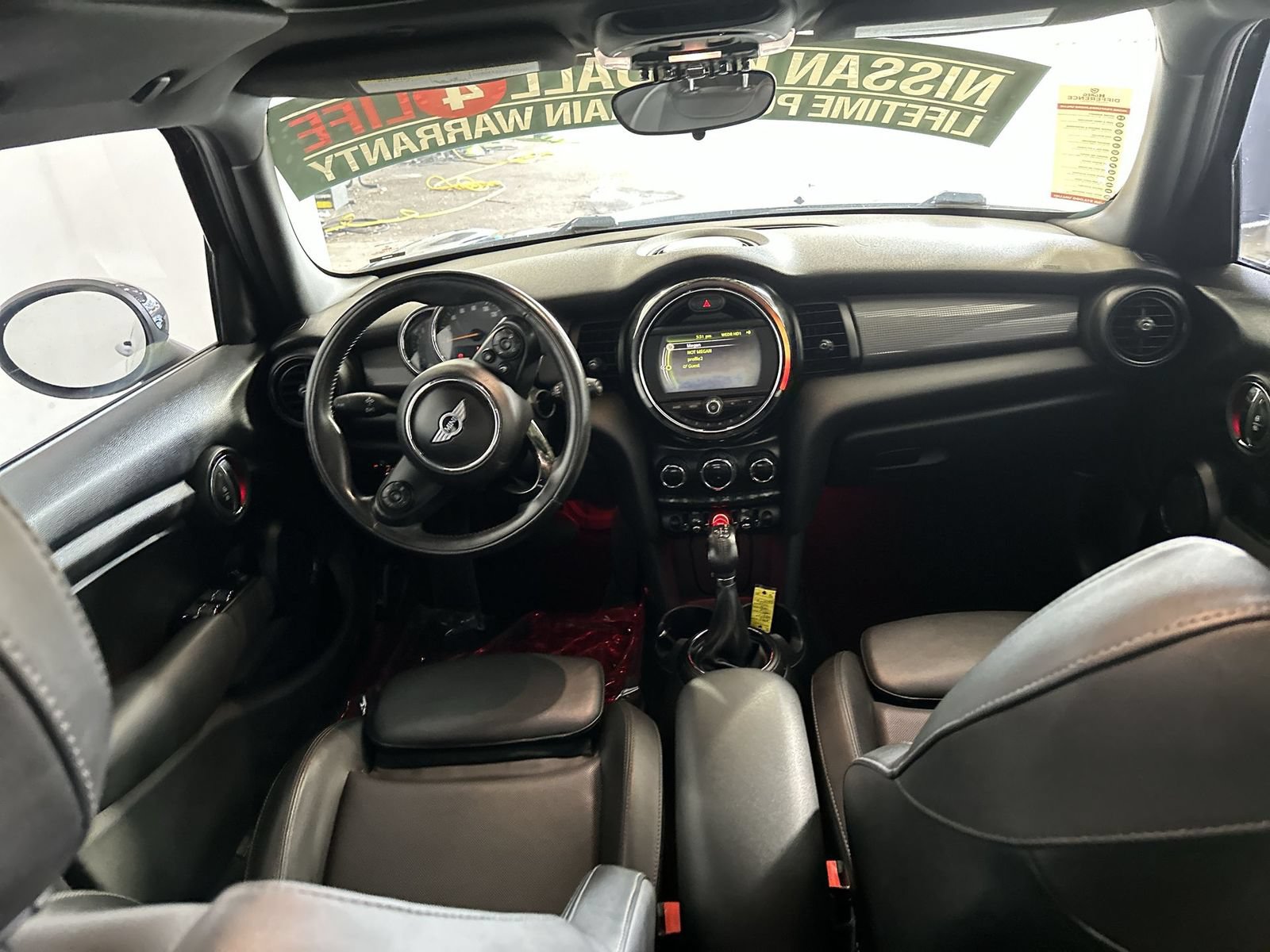 Used 2016 MINI Cooper 4-Door Hardtop FWD image 30