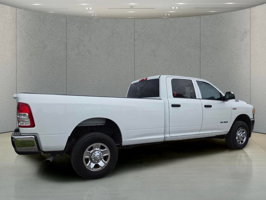Used 2022 RAM 2500 Tradesman w/ Chrome Appearance Group AWD/4WD image 3