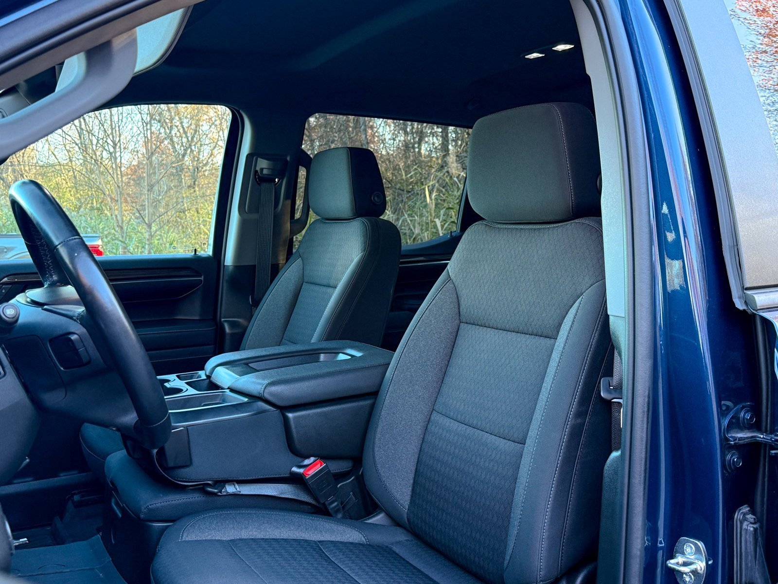 Used 2023 Chevrolet Silverado 1500 RST image 18