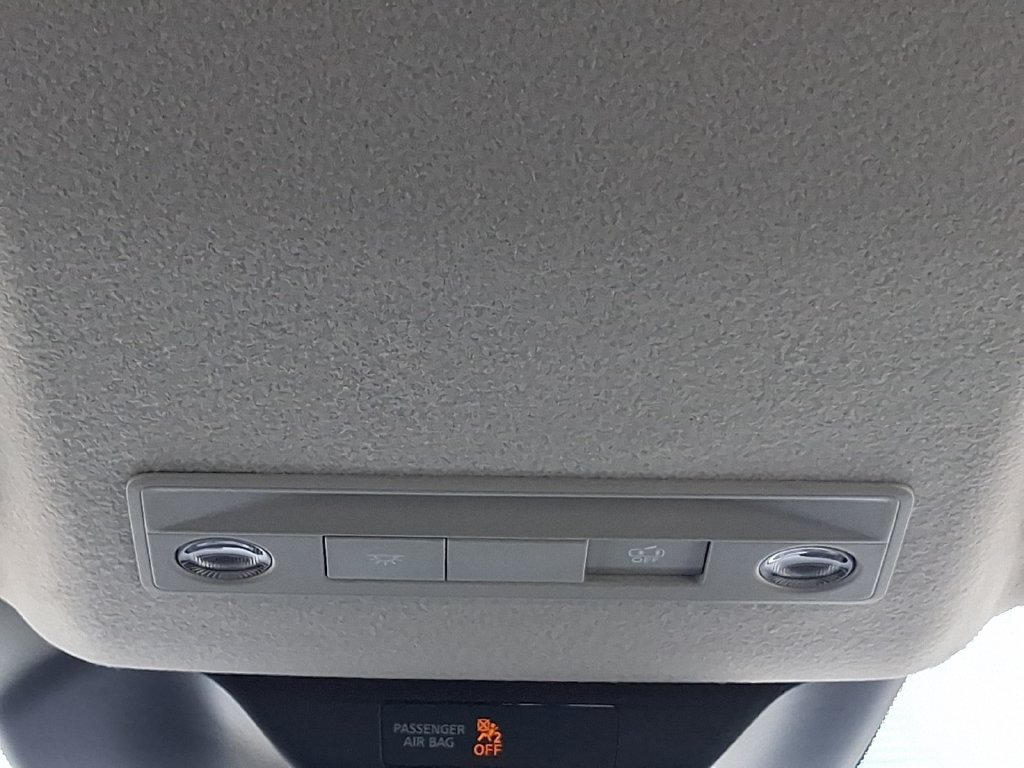 New 2027 Nissan Kicks S FWD image 8