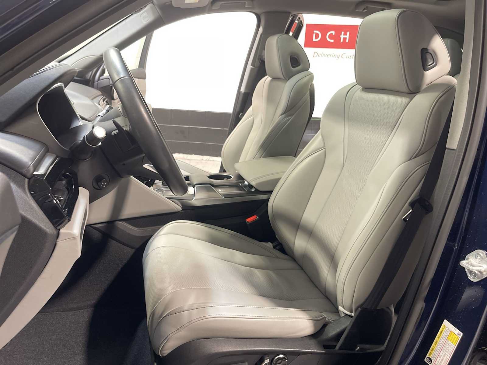 Certified 2024 Acura MDX w/ Technology Package AWD/4WD image 11