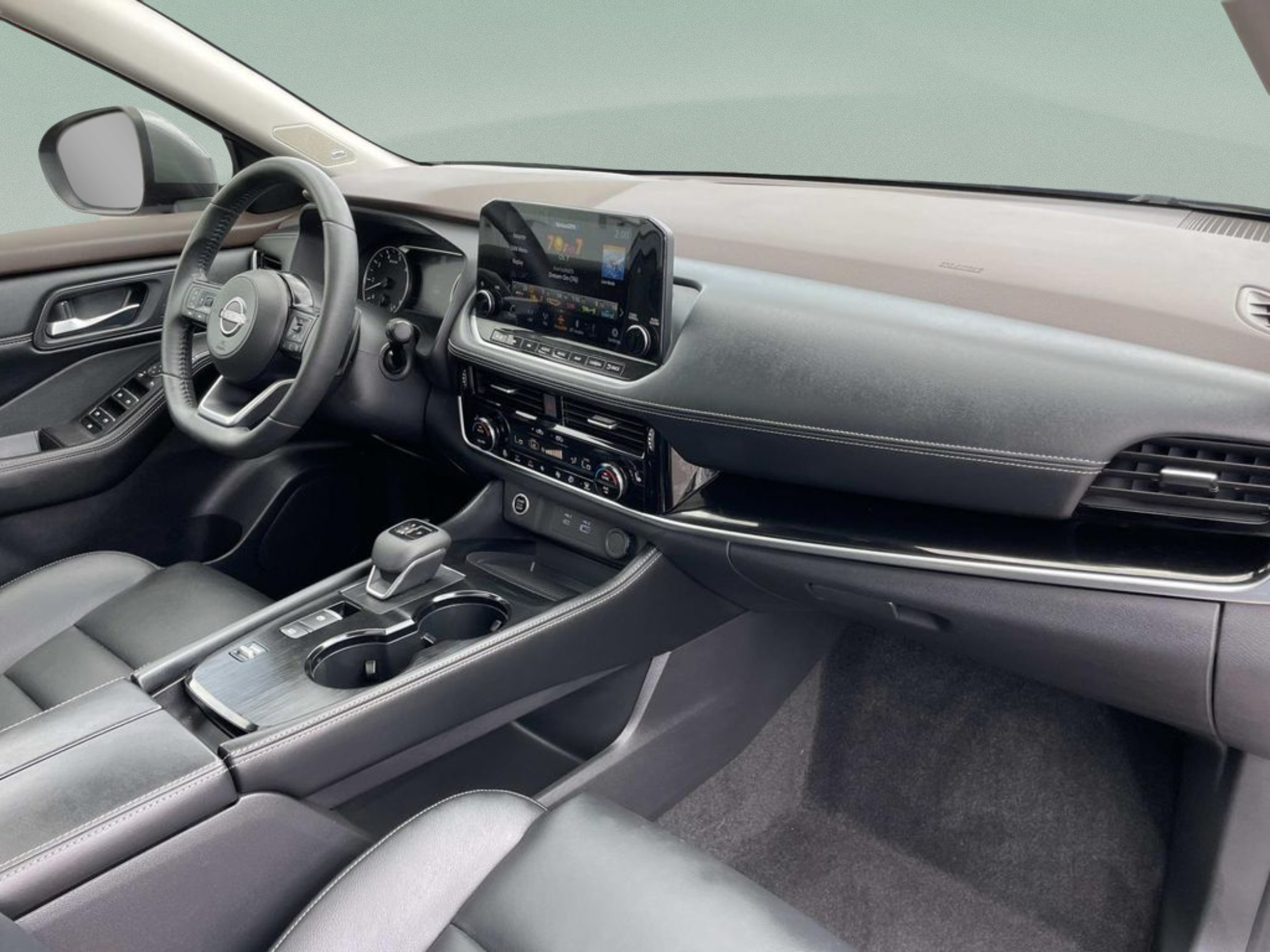 Used 2023 Nissan Rogue SL w/ SL Premium Package FWD image 18