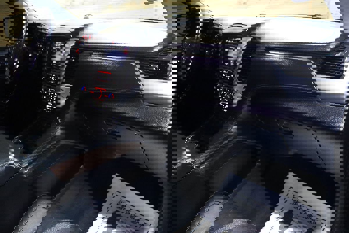 Used 2015 GMC Yukon SLT w/ HD Trailering Package image 65