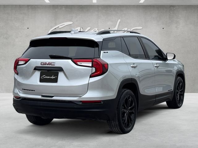 Used 2022 GMC Terrain SLE w/ Driver Convenience Package image 16