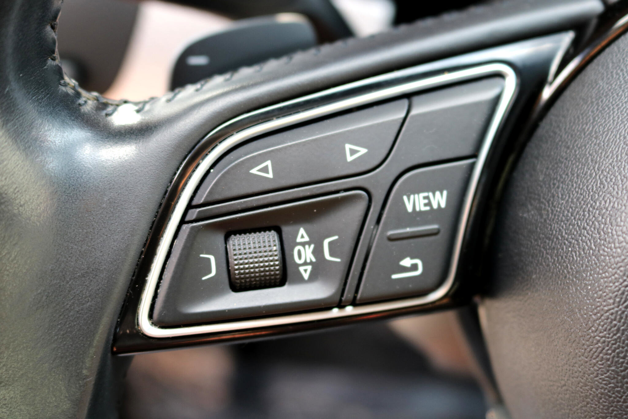 Used 2018 Audi A5 2.0T Premium w/ Convenience Package image 19