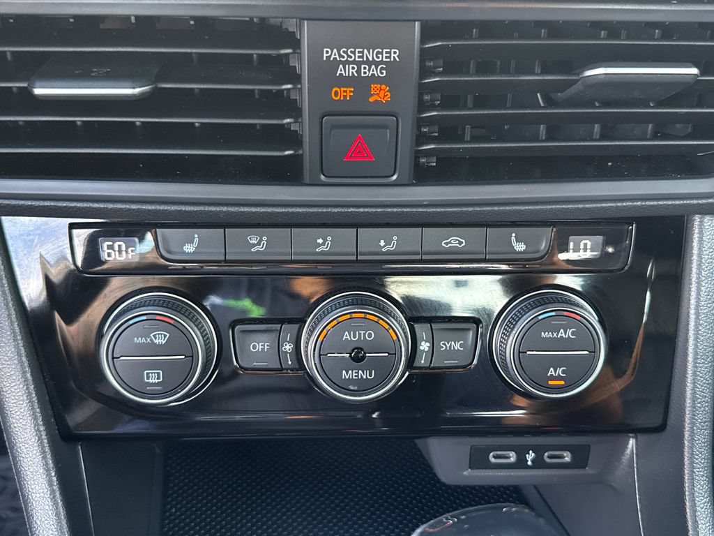 Used 2022 Volkswagen Jetta SE FWD image 21
