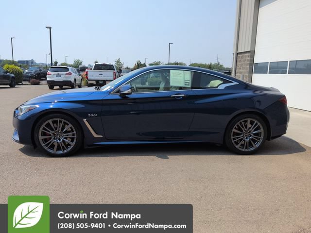 Used 2017 INFINITI Q60 Red Sport 400 AWD/4WD image 6