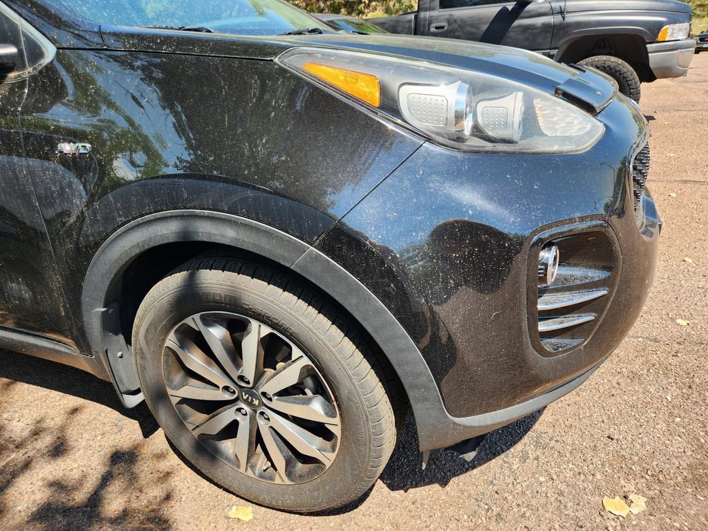 Used 2017 Kia Sportage EX AWD/4WD image 5