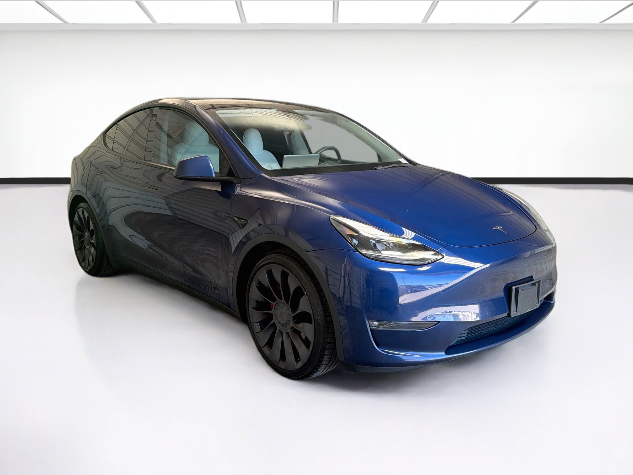 Used 2022 Tesla Model Y Performance AWD/4WD image 3