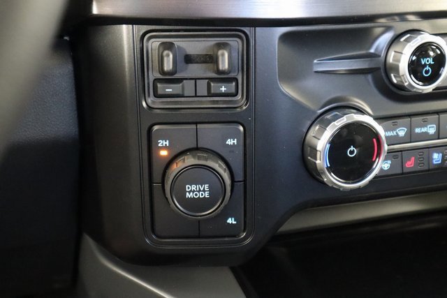 New 2026 Ford F350 Lariat w/ Lariat Premium Package image 25
