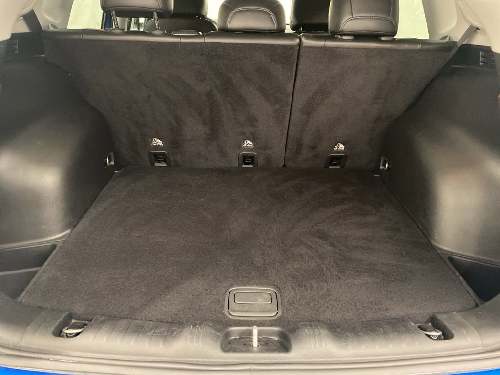 Used 2022 Jeep Compass Latitude image 8