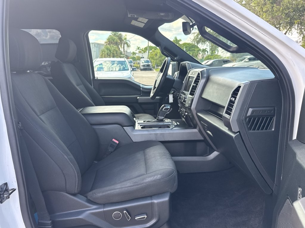 Used 2018 Ford F150 XLT w/ Equipment Group 302A Luxury AWD/4WD image 26