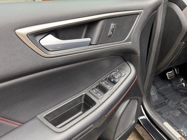 Certified 2024 Ford Edge ST-Line image 11