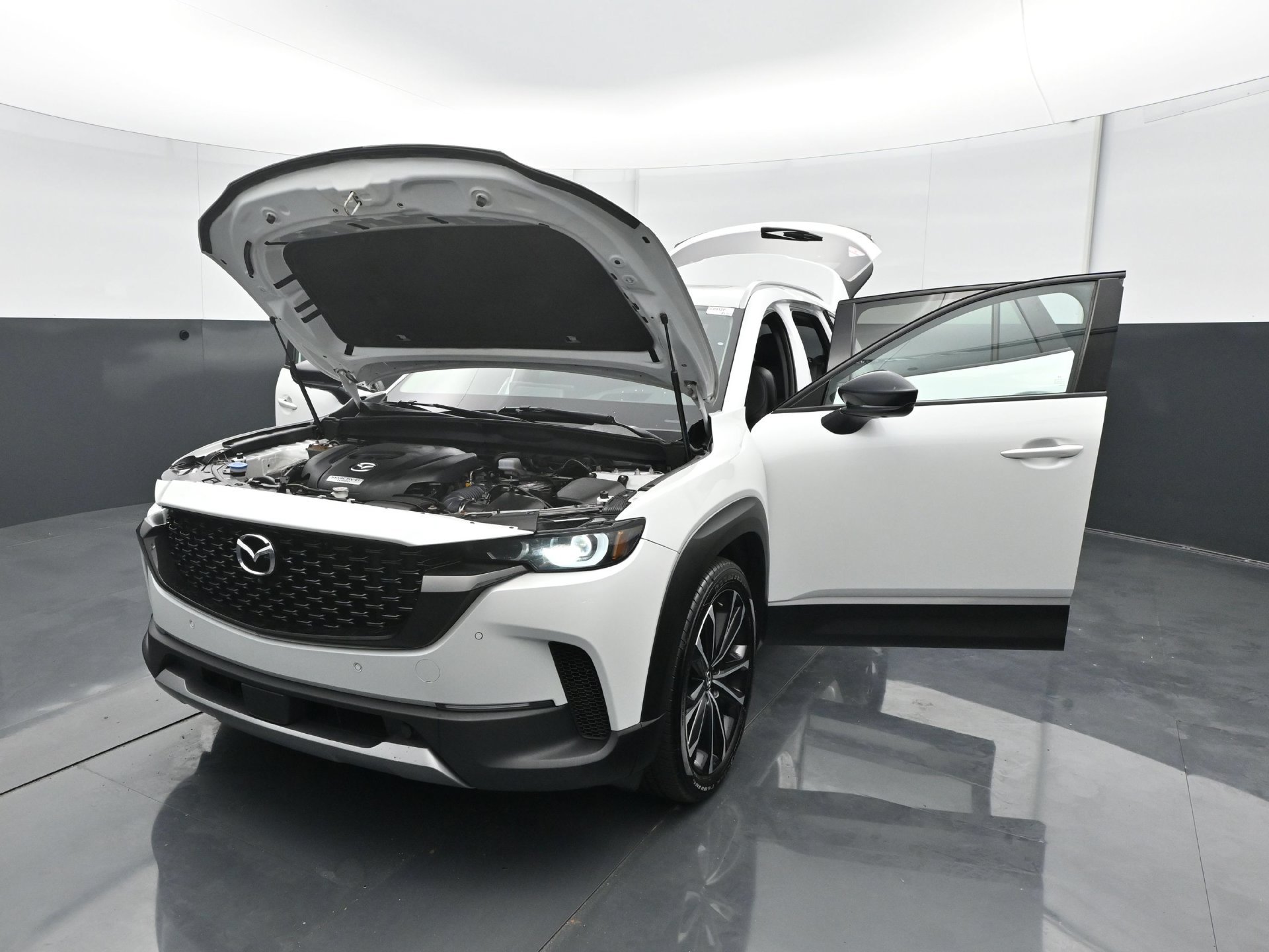 Used 2023 MAZDA CX-50 AWD 2.5 Turbo w/ Premium Pkg image 31