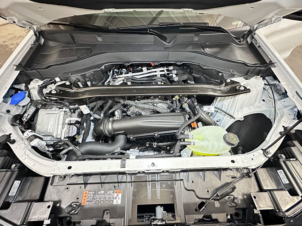 New 2025 Ford Explorer ST-Line w/ ST-Line Street Pack image 46