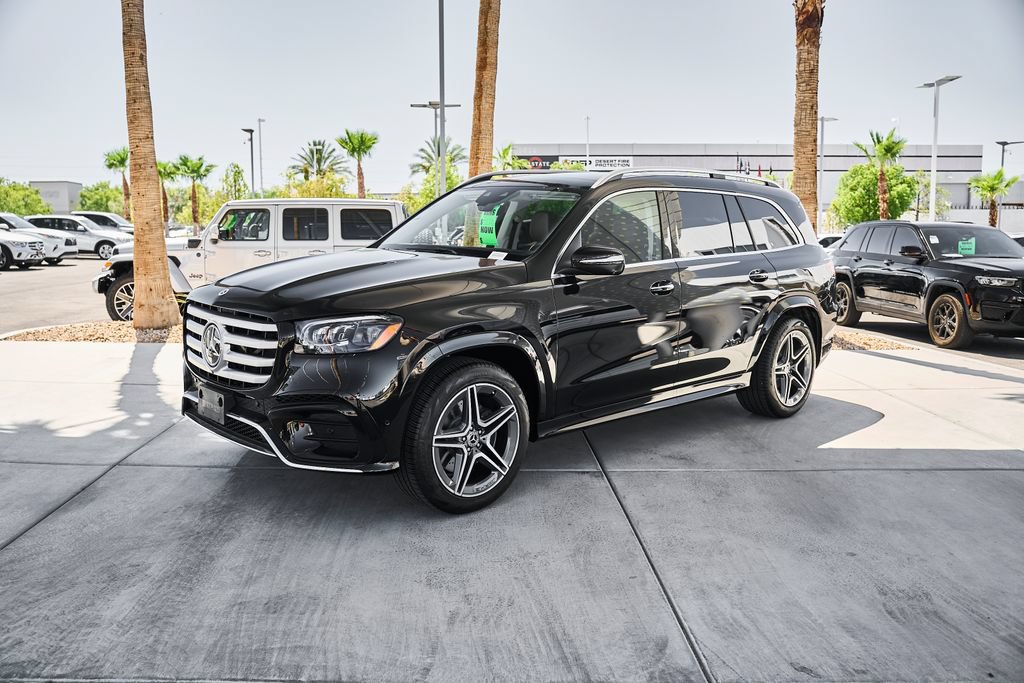 Used 2025 Mercedes-Benz GLS 450 4MATIC image 5