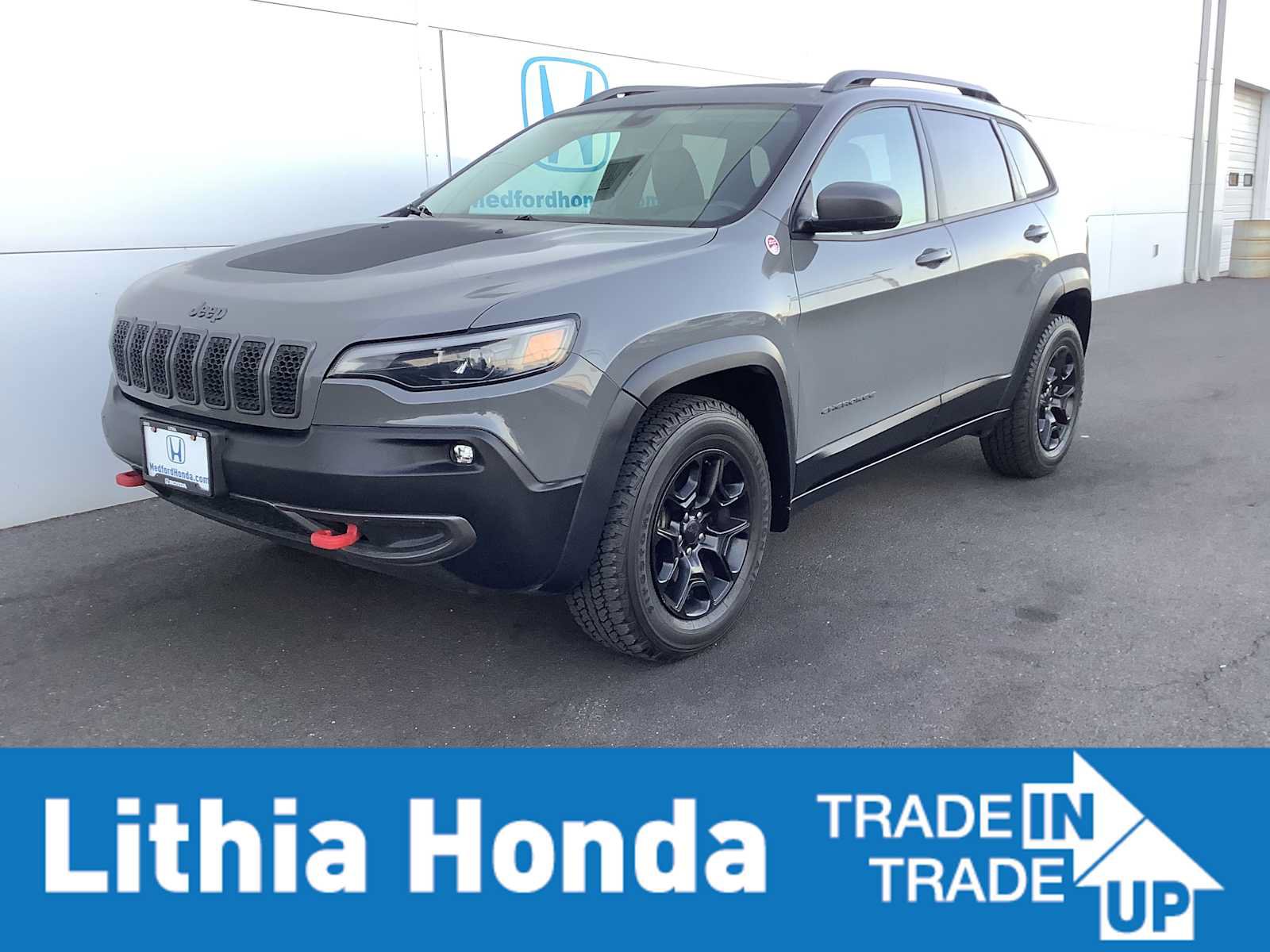 Used 2019 Jeep Cherokee Trailhawk w/ Comfort/Convenience Group